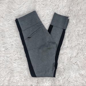 EUC Athleta Grey & Black Leggings | ST